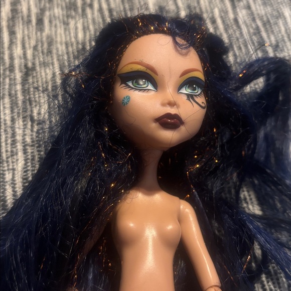 Monster High Boo York Cleo De Nile Fashion Doll 2008 - Picture 2 of 5